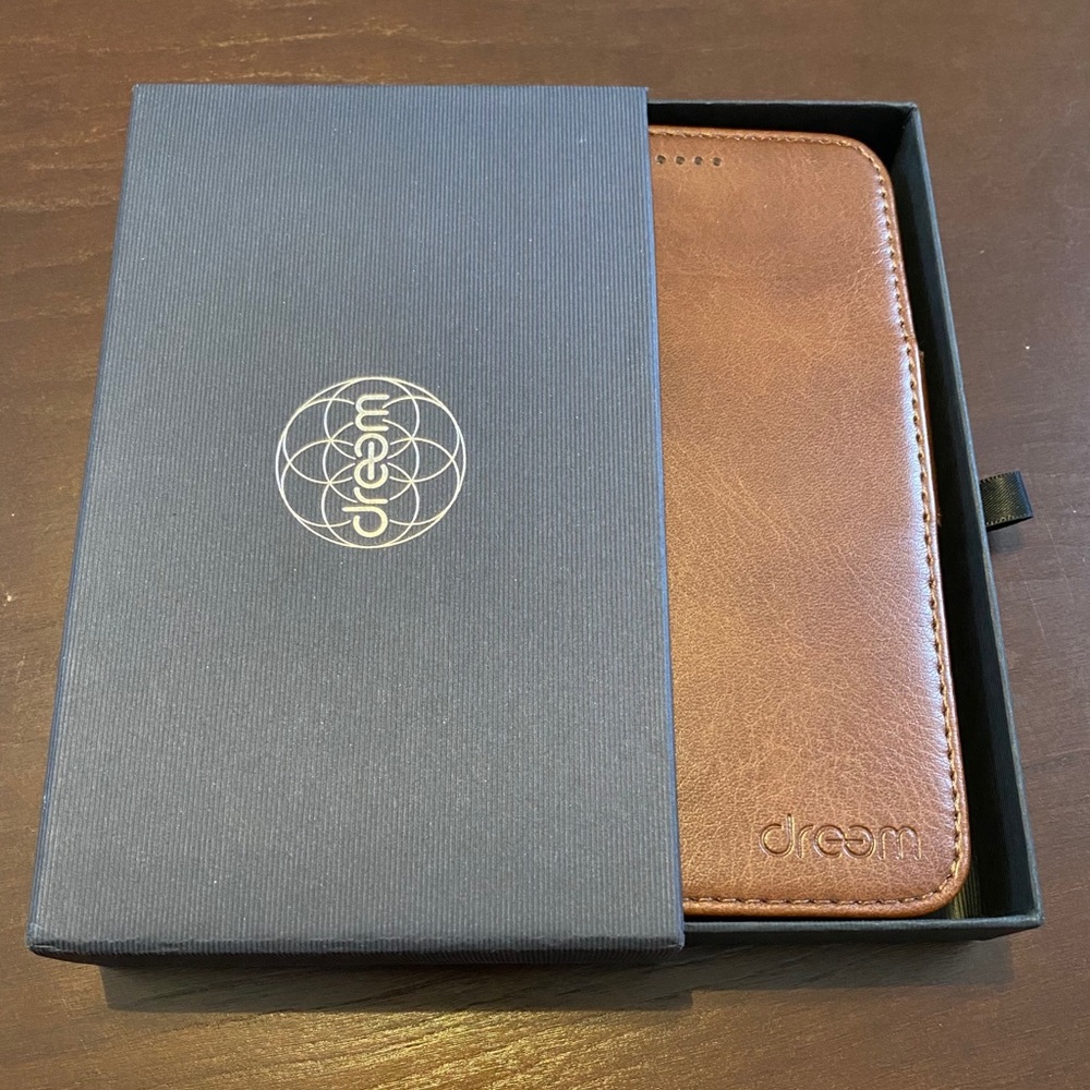 2 Dreem Fibonacci 2-in-1 Wallet-Case for iPhone XR Bundle